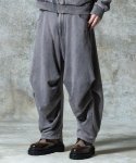 画像8: 【glamb 2025 Autumn先行予約】glamb グラム / Distorted Tuck Pants (2色展開) (8)