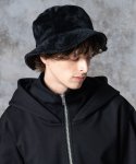 画像14: 【glamb 2025 Autumn先行予約】glamb グラム / Reversible Boa Bucket Hat (2色展開) (14)
