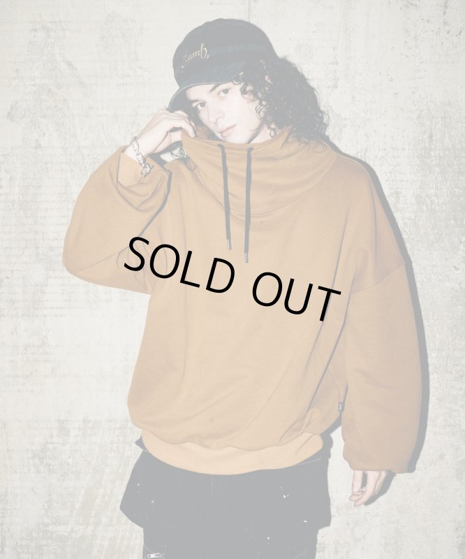 画像16: 【glamb 2025 Winter先行予約】glamb グラム / High Neck Balloon Sweat (2色展開) (16)