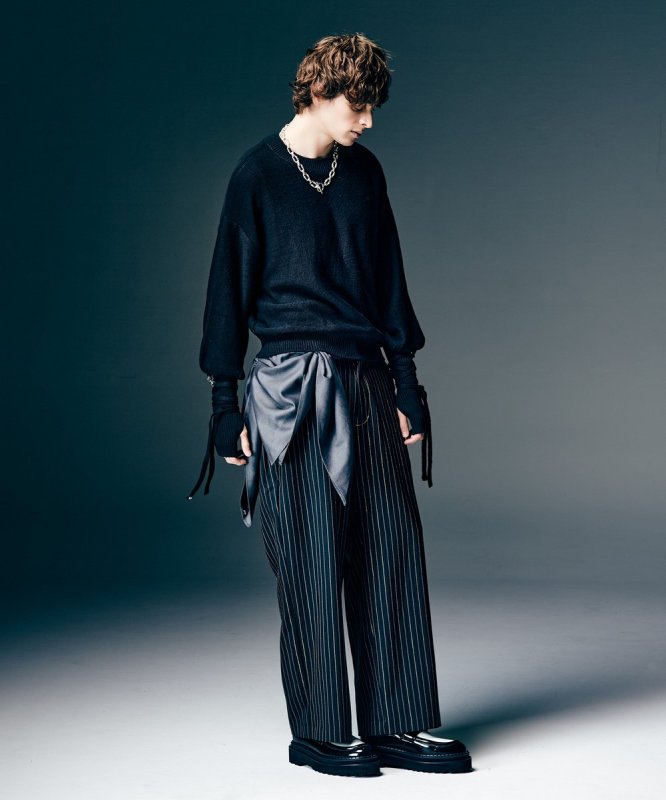 画像15: 【glamb 2026 Spring先行予約】glamb グラム / Oversized Glossy Scarf (2色展開) (15)