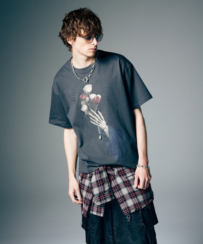 画像9: 【glamb 2026 Summer先行予約】glamb グラム / Prayer Charm T-Shirt (2色展開) (9)