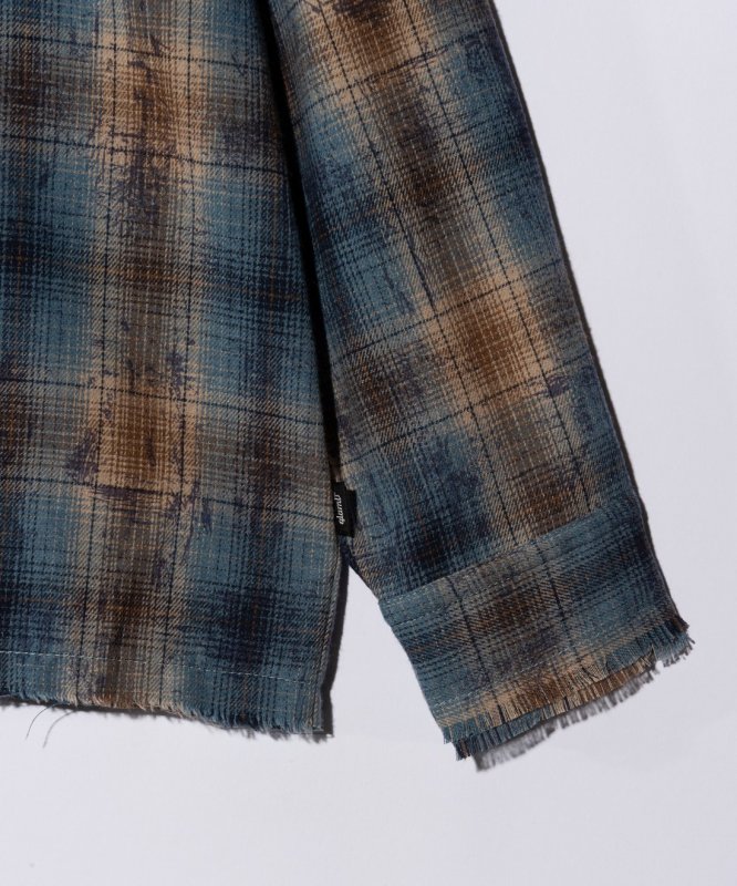 画像5: 【glamb 2026 Summer先行予約】glamb グラム / Grunge Stain Check Shirt (2色展開) (5)