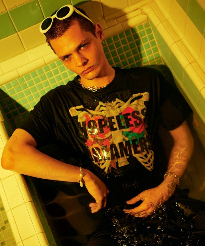 画像16: 【glamb 2026 Summer先行予約】glamb グラム / Wandermore T-Shirt (2色展開) (16)