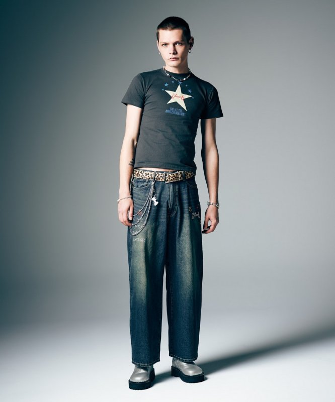 画像8: 【glamb 2026 Summer先行予約】glamb グラム / Skin-Tight Star T-Shirt (2色展開) (8)