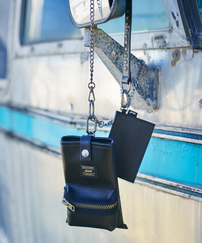 画像15: 【glamb 2026 Summer先行予約】glamb グラム / Leather Multi Pouch (1色展開) (15)