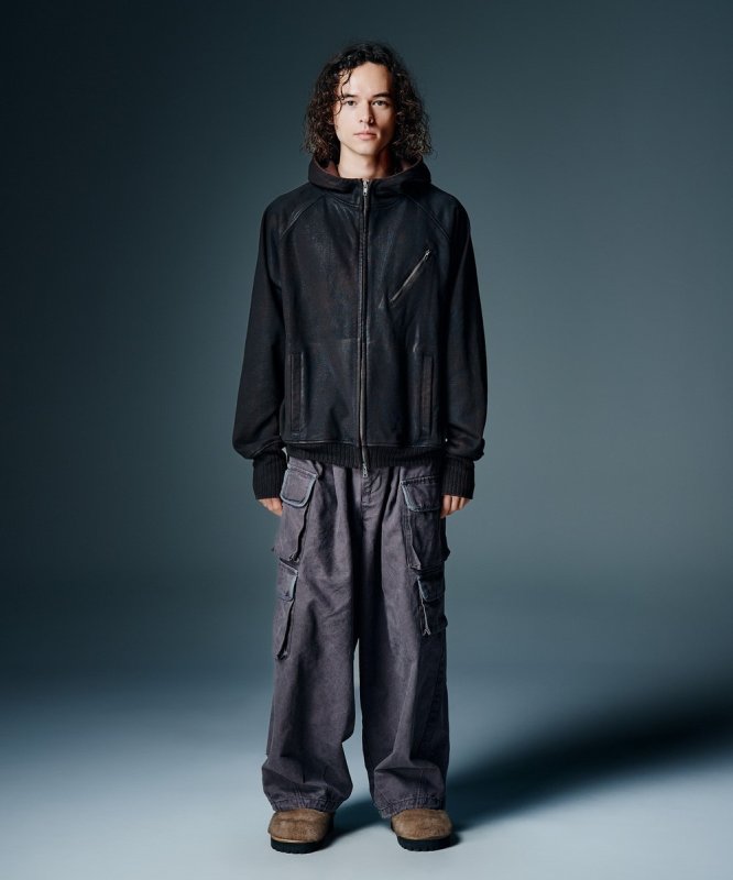 画像7: 【glamb 2026 Autumn先行予約】glamb グラム / Paraffin Coated High Neck Hoodie (2色展開) (7)