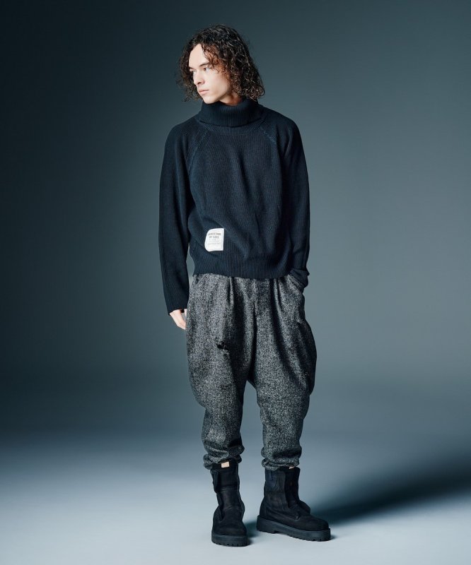 画像9: 【glamb 2026 Autumn先行予約】glamb グラム / Raglan Turtle Neck Knit (2色展開) (9)