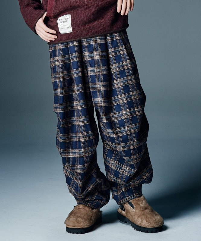 画像5: 【glamb 2026 Autumn先行予約】glamb グラム / Knee Tuck Check Pants (2色展開) (5)
