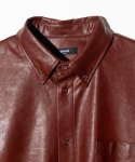 画像15: 【glamb 2026 Autumn先行予約】glamb グラム / Synth Leather Button Down Shirt (2色展開) (15)