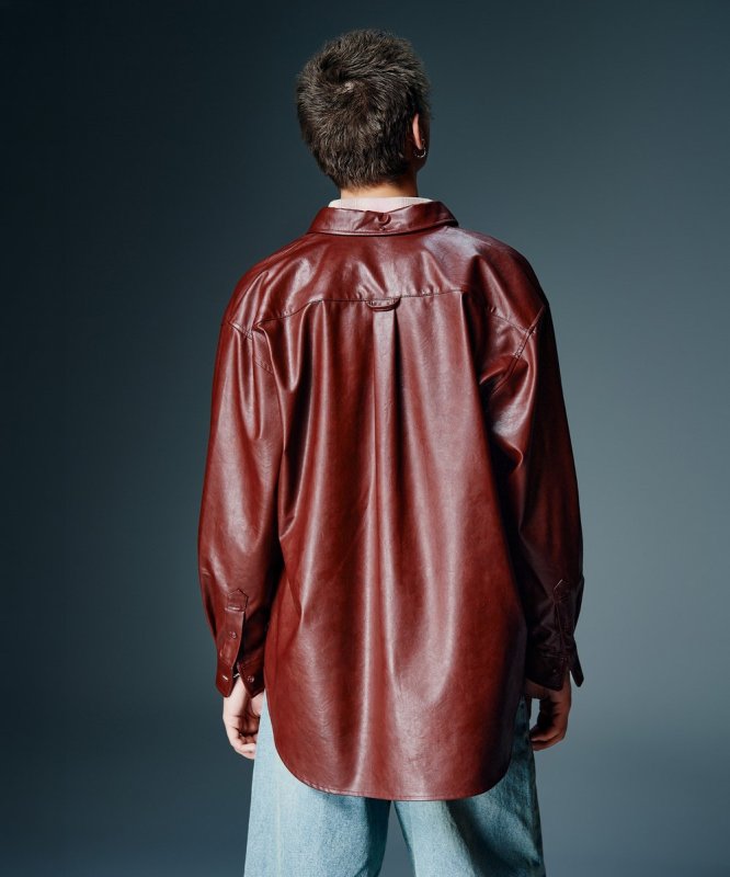 画像6: 【glamb 2026 Autumn先行予約】glamb グラム / Synth Leather Button Down Shirt (2色展開) (6)