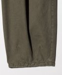 画像28: 【glamb 2026 Autumn先行予約】glamb グラム / Fade Asymmetry Cargo Pants (3色展開) (28)