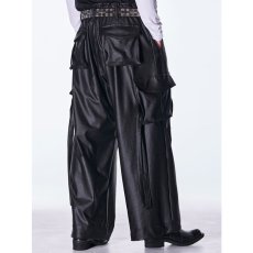 画像4: 【2026AW先行予約】kiryuyrik キリュウキリュウ / Emboss Silley Jersey Cargo Pants (1色展開) (4)