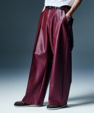 画像7: 【glamb 2026 Winter先行予約】glamb グラム / Synth Leather Baggy Slacks (2色展開) (7)