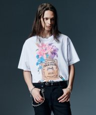 画像5: 【glamb 2026 Winter先行予約】glamb グラム / Magic Pills T-Shirt (2色展開) (5)
