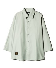 画像2: 【glamb 2026 Winter先行予約】glamb グラム / Baggy Sleeves Shirt (2色展開) (2)