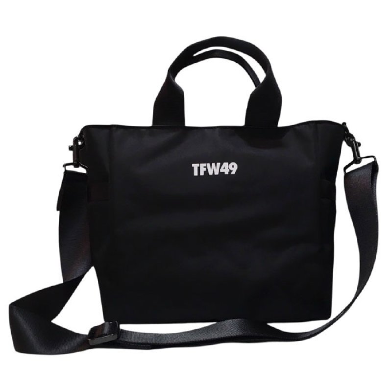 【新品タグ付】TFW49 TFW49 / NYLON ROUND BAG (black)の通販－INCENSE(インセンス)