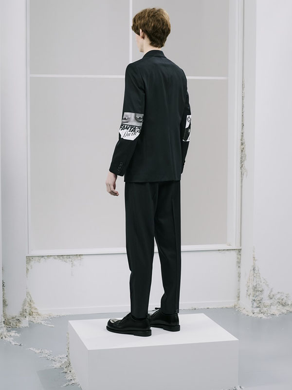 UNDERCOVER アンダーカバー