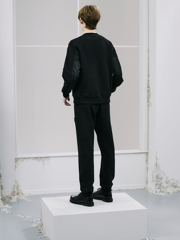 UNDERCOVER アンダーカバー