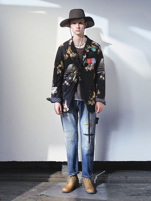 UNDERCOVER アンダーカバー